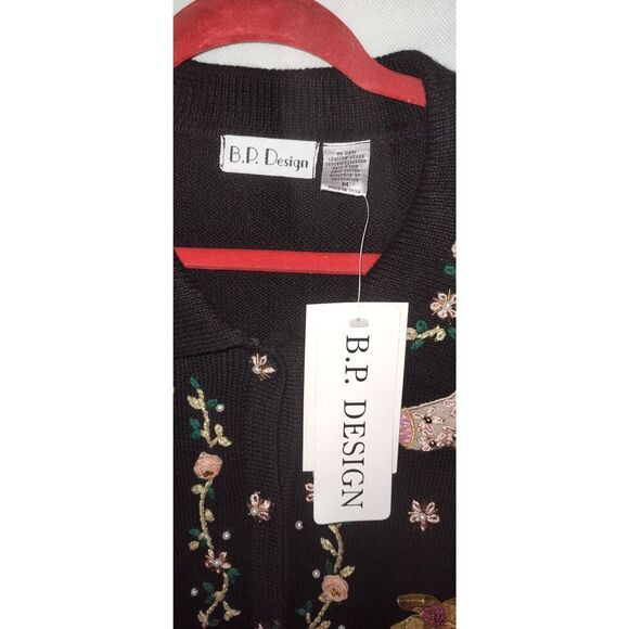 NWT Christmas/holiday Sweater Cardigan w Stockings Bows Golden vines buttons Siz - Picture 6 of 13